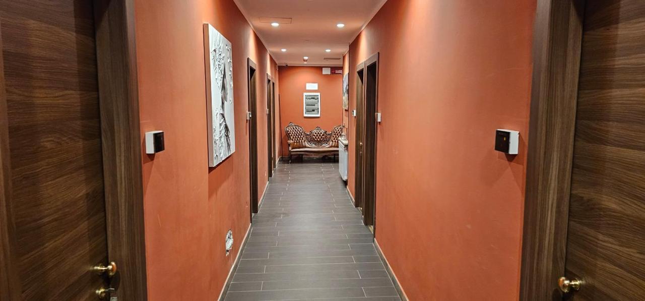 Hotel Bijoux Pozzolo Formigaro Екстериор снимка